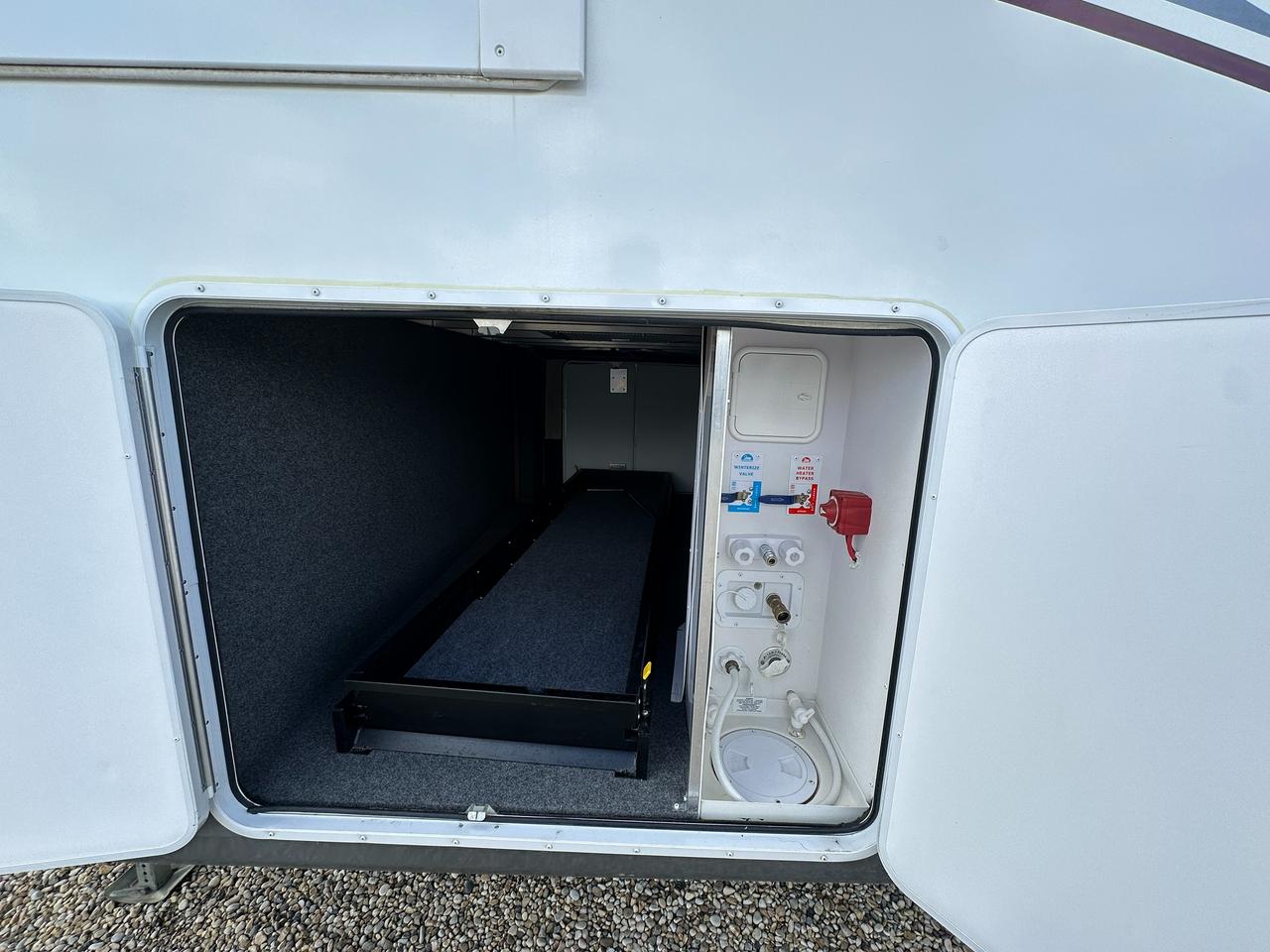 2015 Arctic Fox Grande Ronde 29-5T 