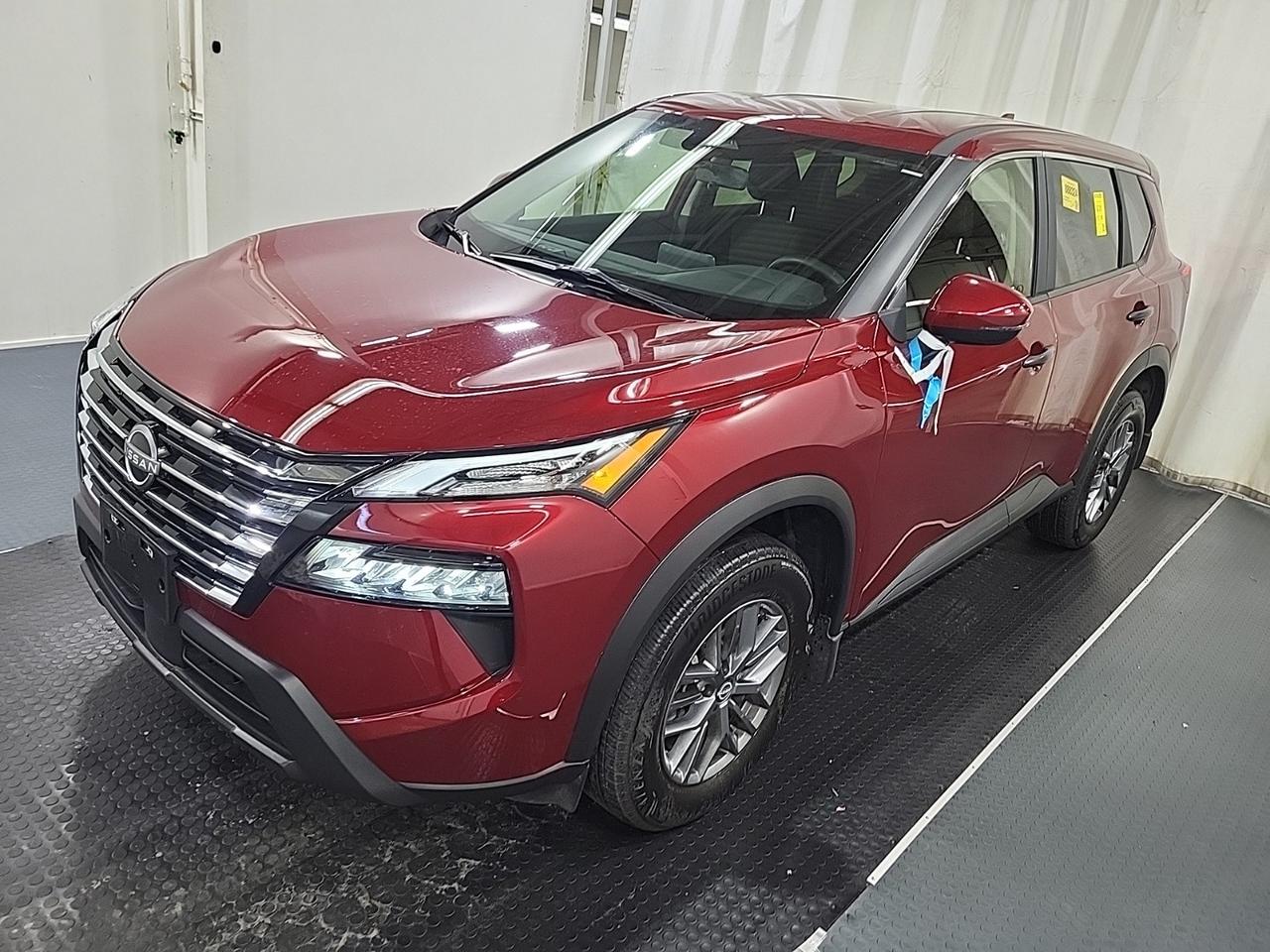 2024 Nissan Rogue AWD S Photo