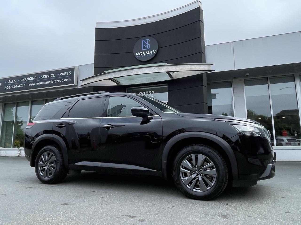2024 Nissan Pathfinder SV AWD SUNROOF PWR HEAT SEATS 7-PASSANGER - Photo #1