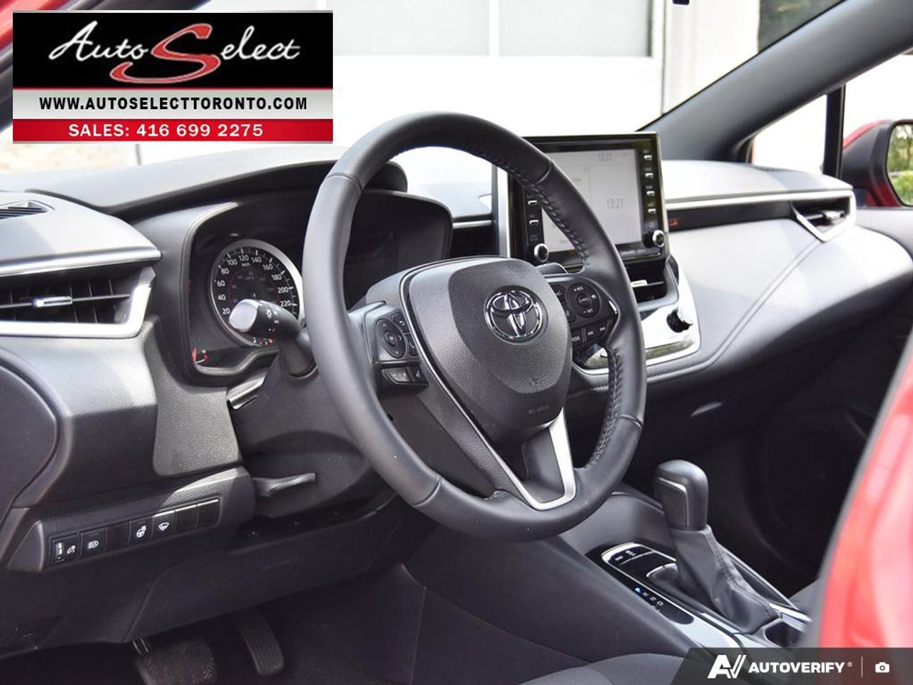 2021 Toyota Corolla SE Only 65KM - Apple Carplay - Sunroof - Backup Cam Photo