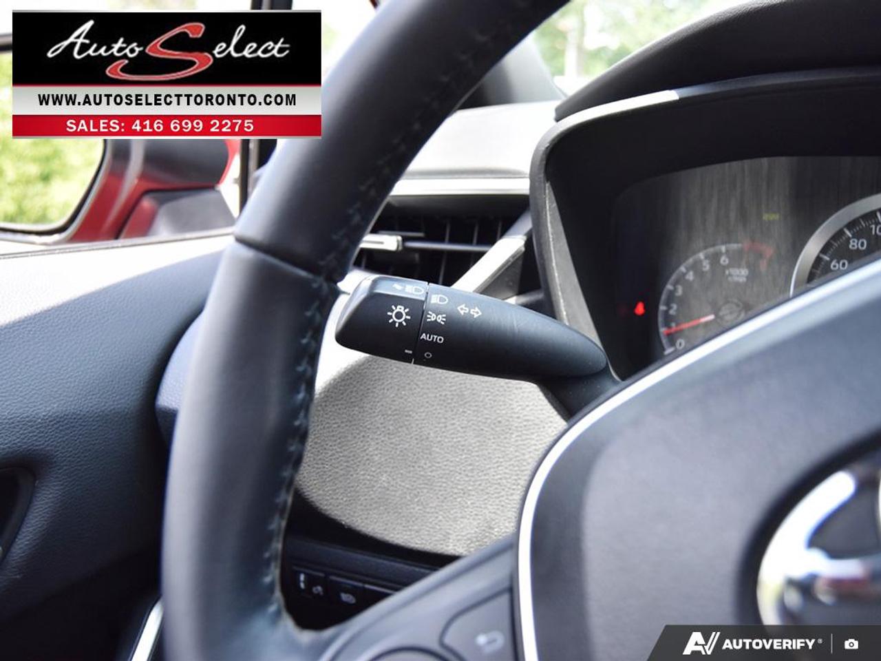 2021 Toyota Corolla SE Only 65KM - Apple Carplay - Sunroof - Backup Cam Photo