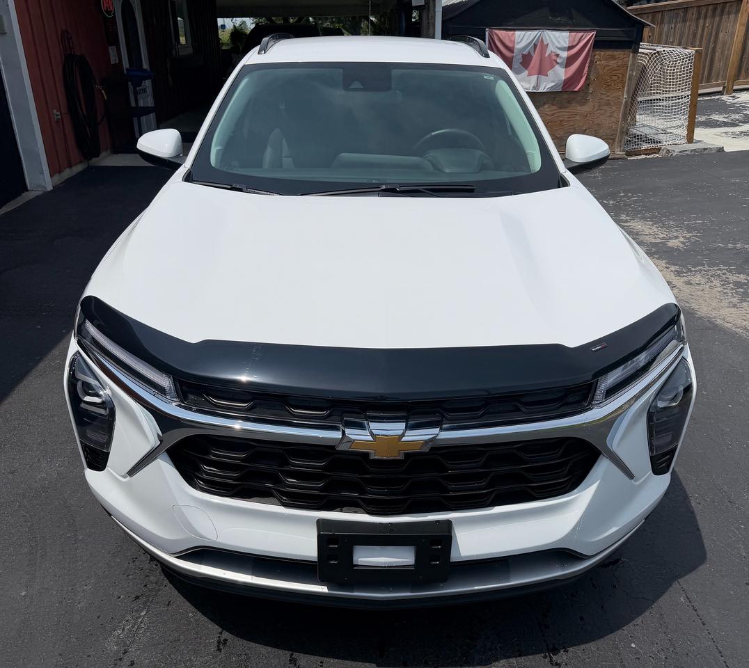 2025 Chevrolet Trax LT Photo