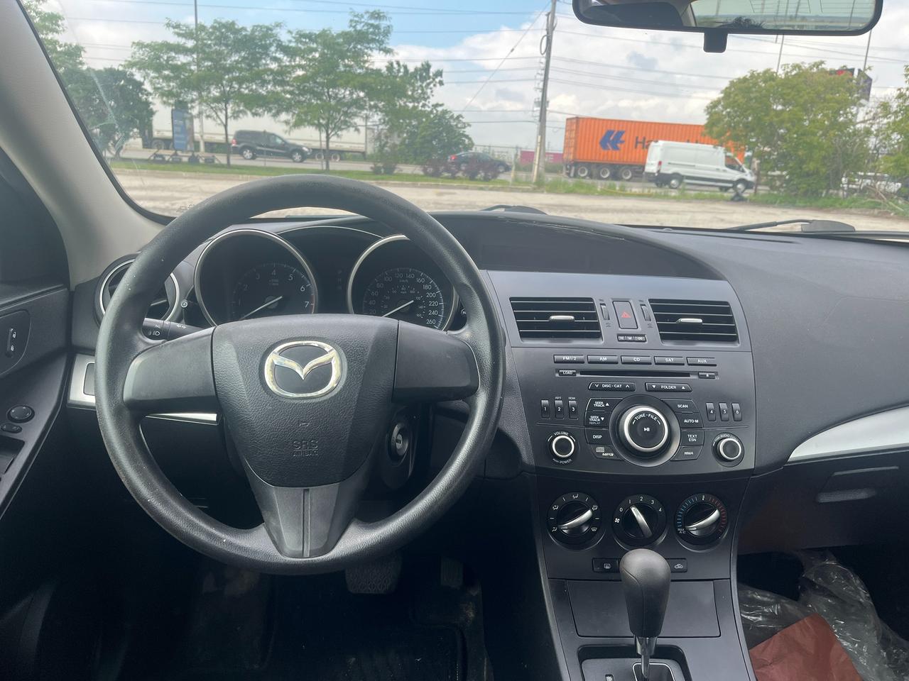 2012 Mazda MAZDA3 4dr Sdn Auto GX Photo