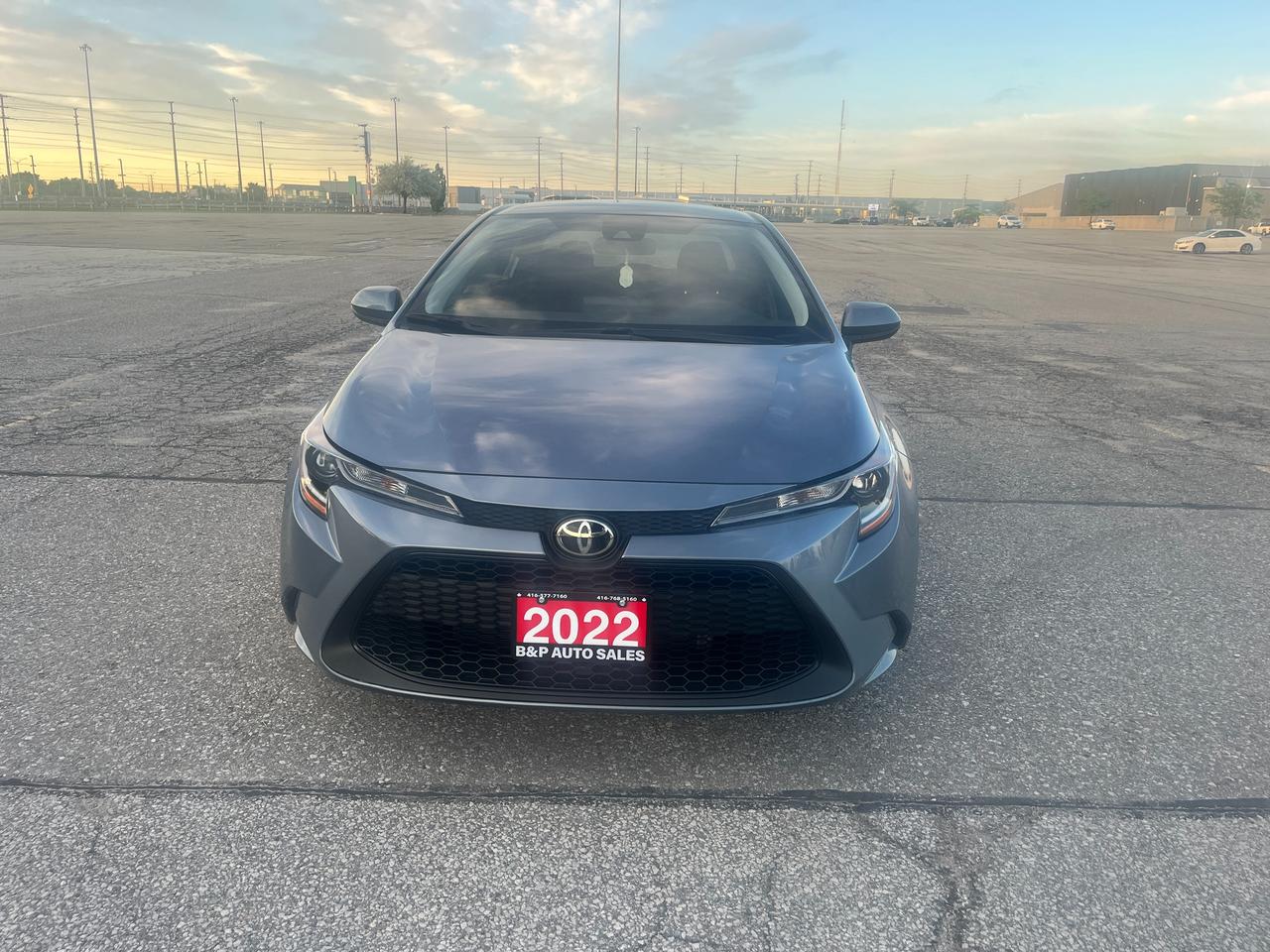 2022 Toyota Corolla LE CVT Photo