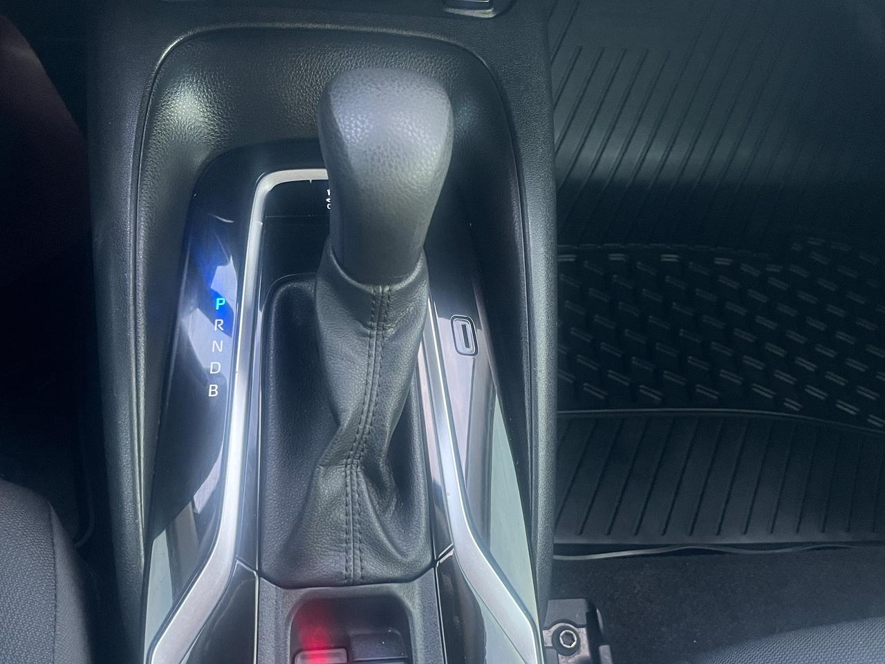 2022 Toyota Corolla LE CVT Photo