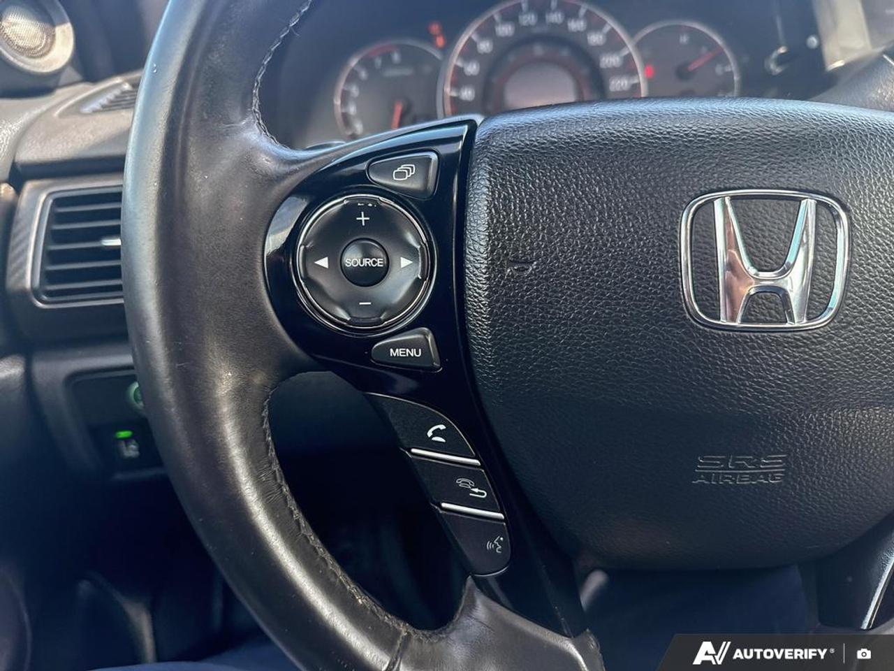 2017 Honda Accord SPORT / NO ACCIDENTS / ROOF / HTD SEATS / PWR SEAT Photo