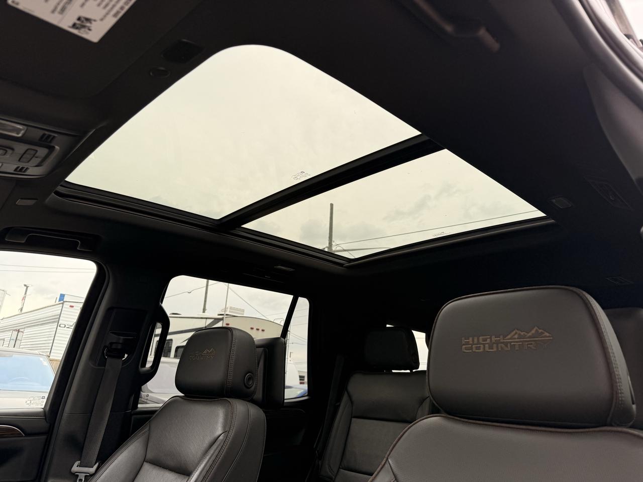 2021 Chevrolet Tahoe HIGH COUNTRY Photo
