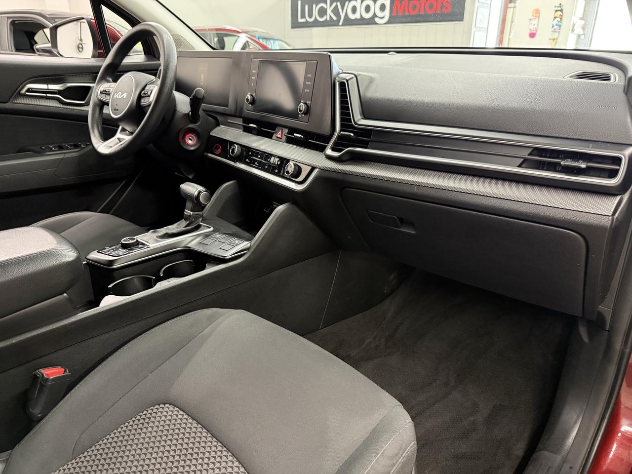 2023 Kia Sportage LX Photo