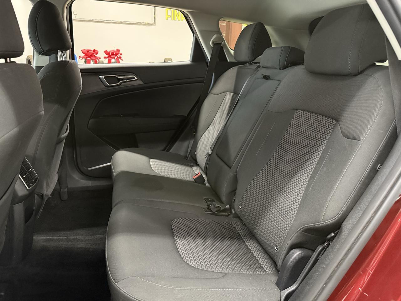 2023 Kia Sportage LX Photo