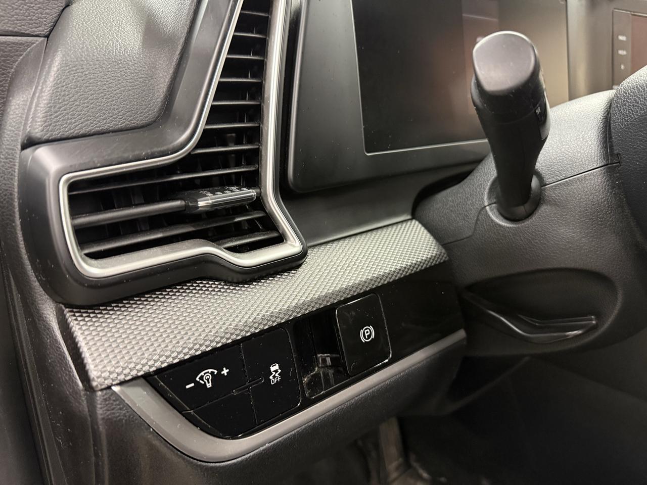 2023 Kia Sportage LX Photo