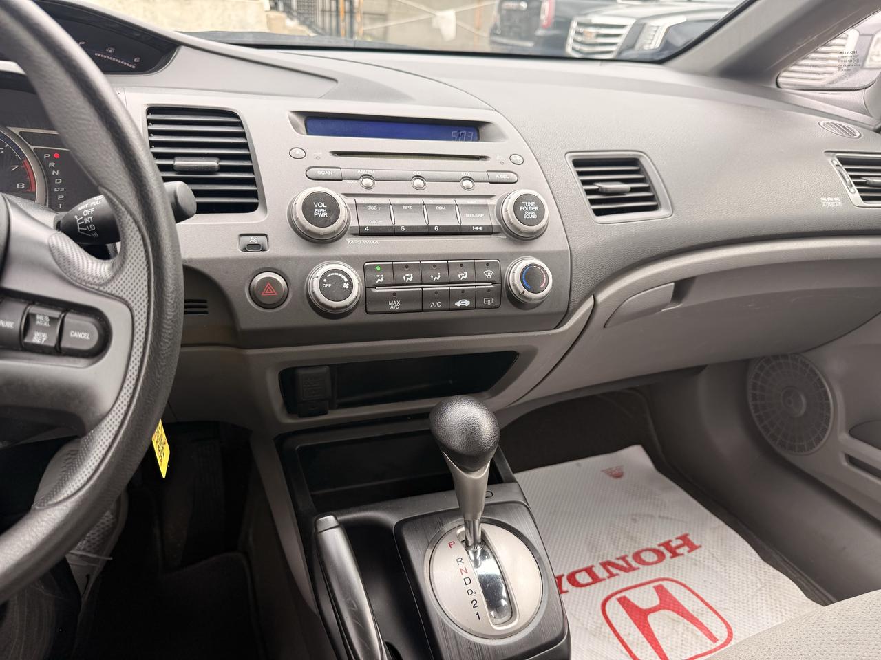 2008 Honda Civic DX-G Photo