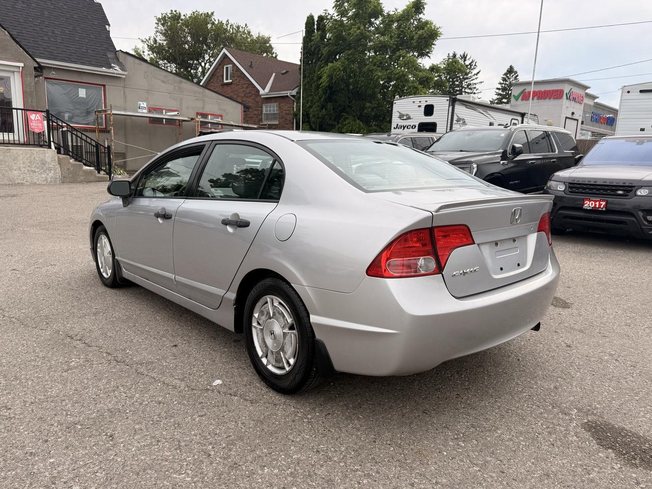 2008 Honda Civic DX-G Photo