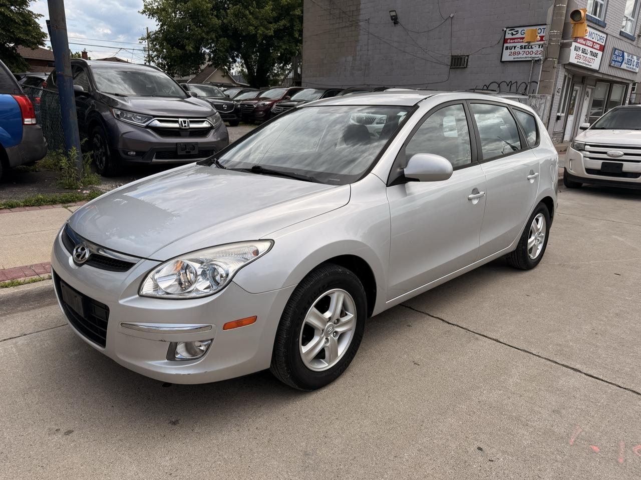 2011 Hyundai Elantra Touring 4dr Wgn Auto GLS Photo