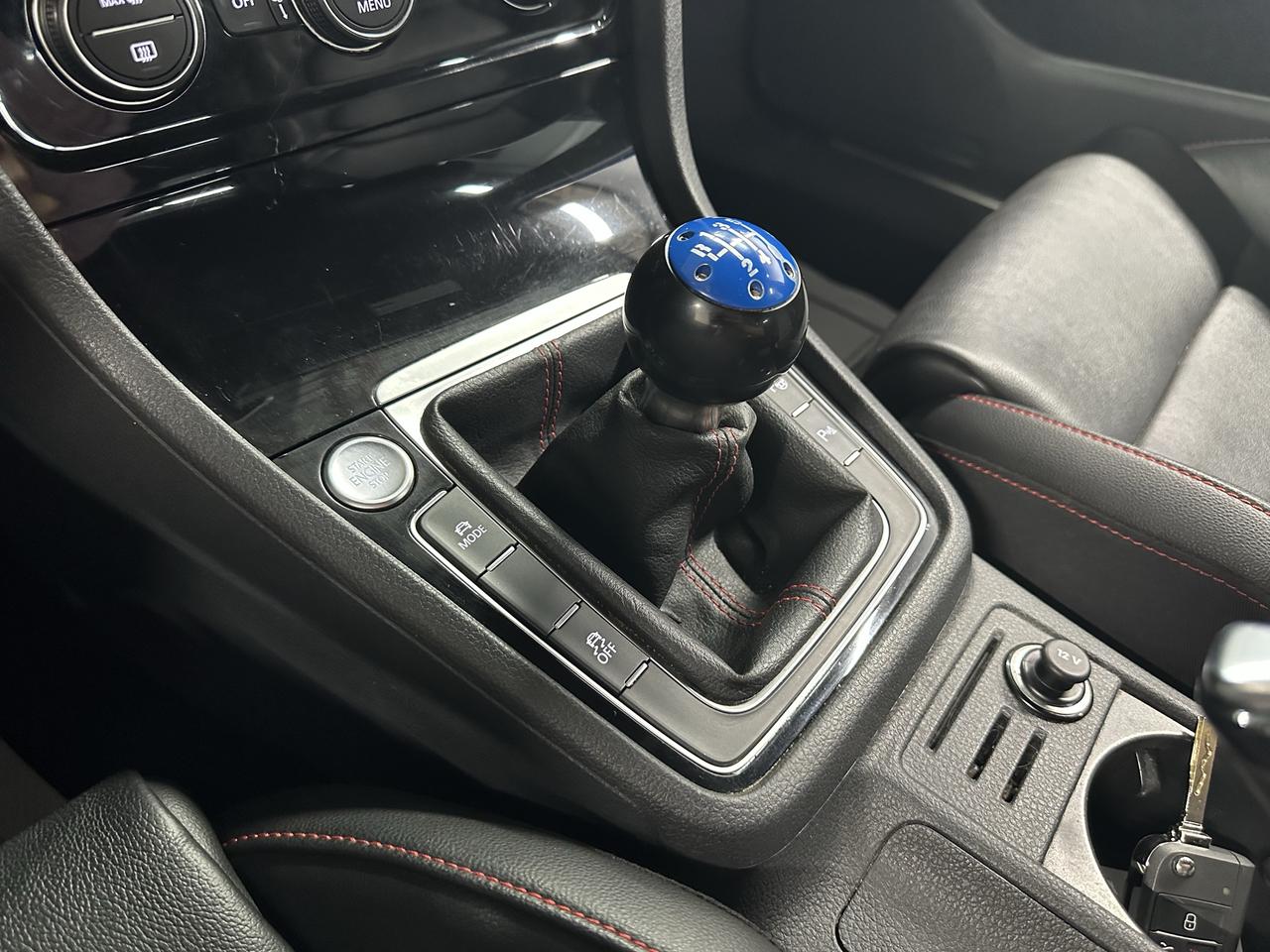 2021 Volkswagen Golf Autobahn Manual Photo