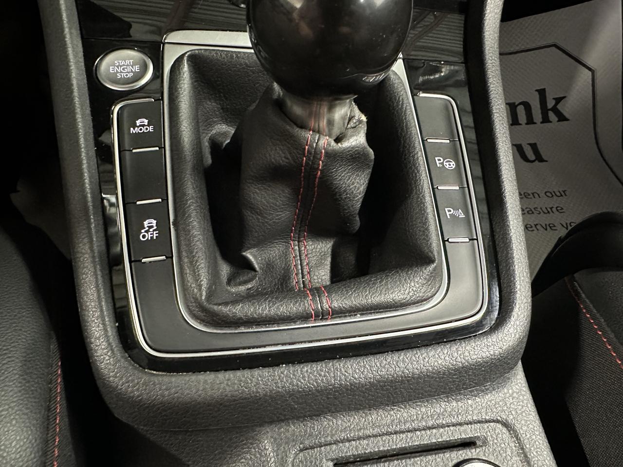 2021 Volkswagen Golf Autobahn Manual Photo