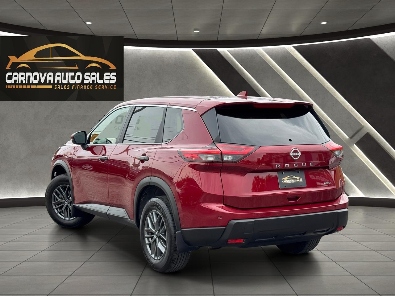 2024 Nissan Rogue S AWD+ONE OWNER+CLEAN CARFAX+LEASE RETURN Photo