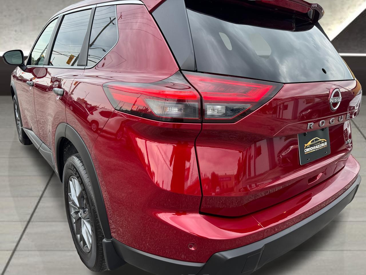 2024 Nissan Rogue S AWD+ONE OWNER+CLEAN CARFAX+LEASE RETURN Photo