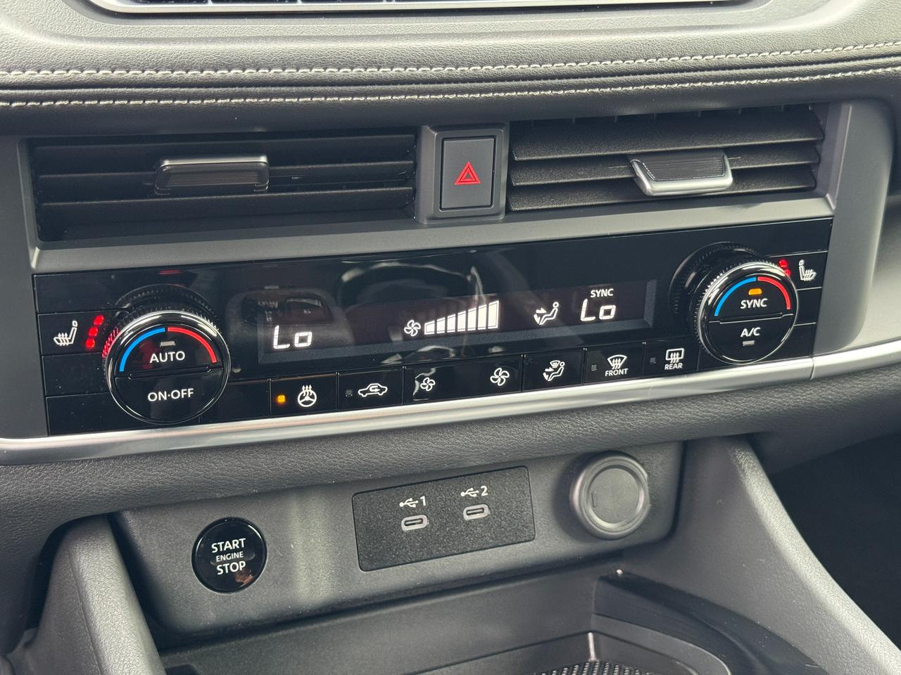 2024 Nissan Rogue S AWD+ONE OWNER+CLEAN CARFAX+LEASE RETURN Photo