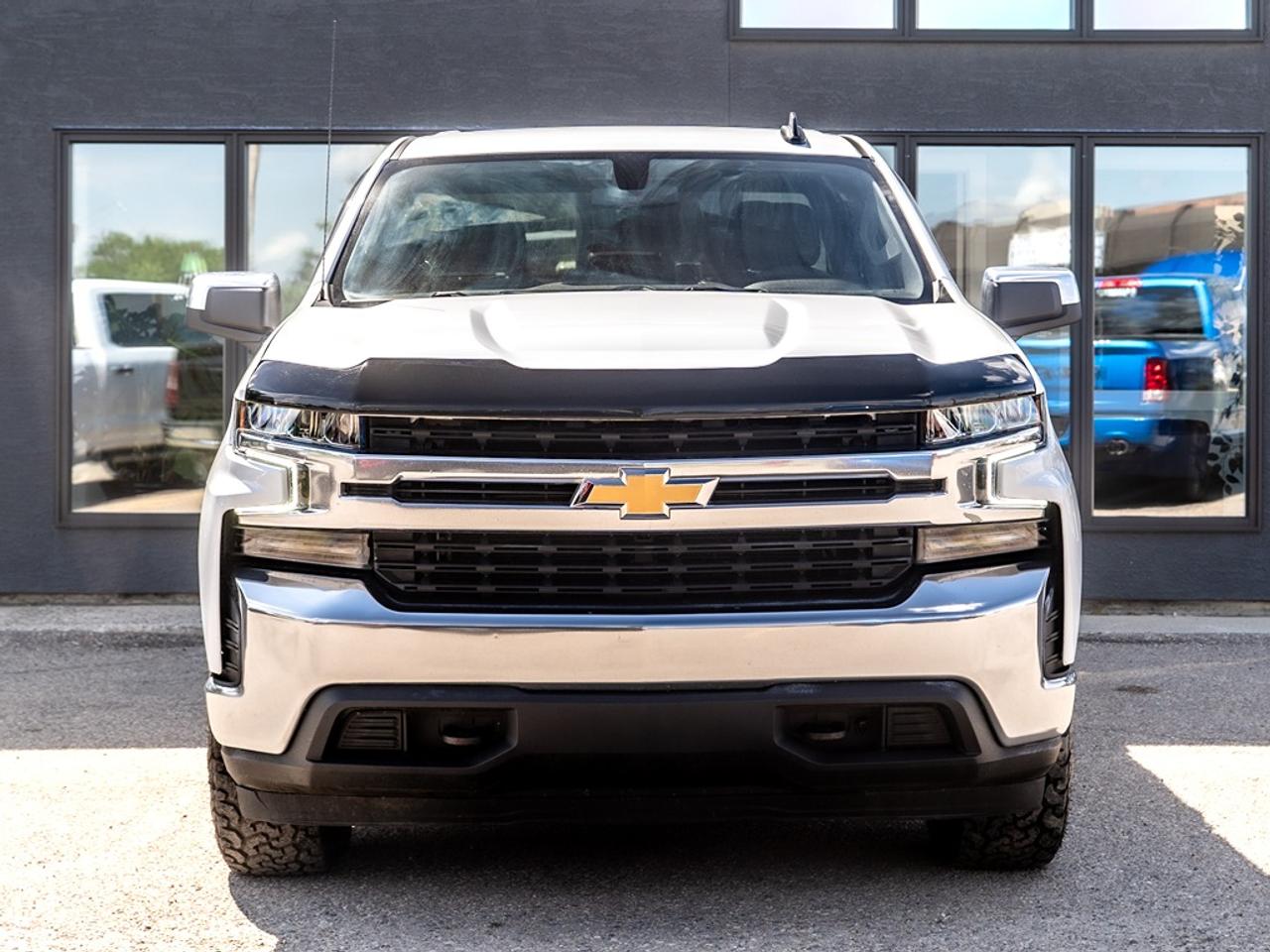 2021 Chevrolet Silverado 1500 LT Photo2