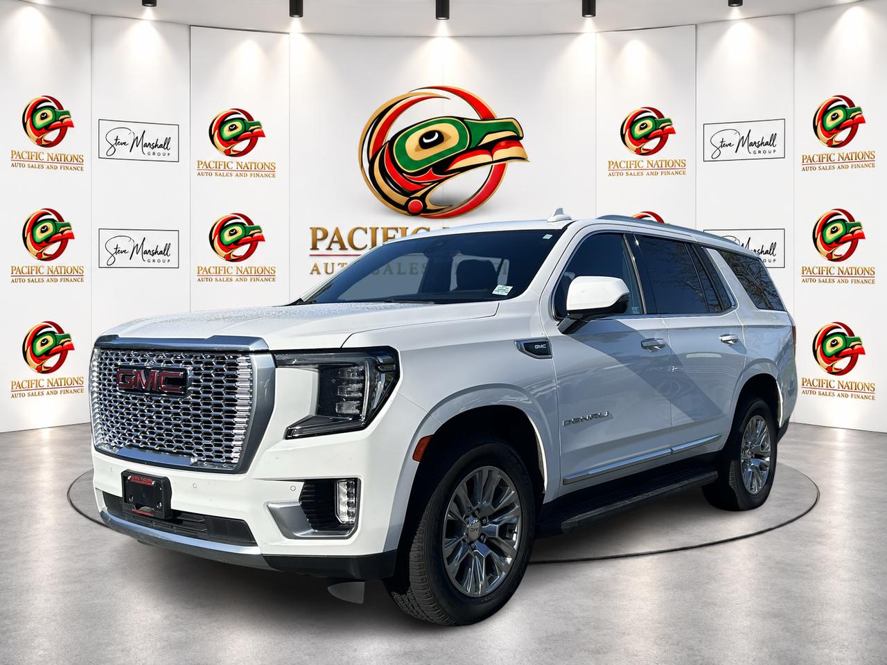 2022 GMC Yukon Denali 4WD