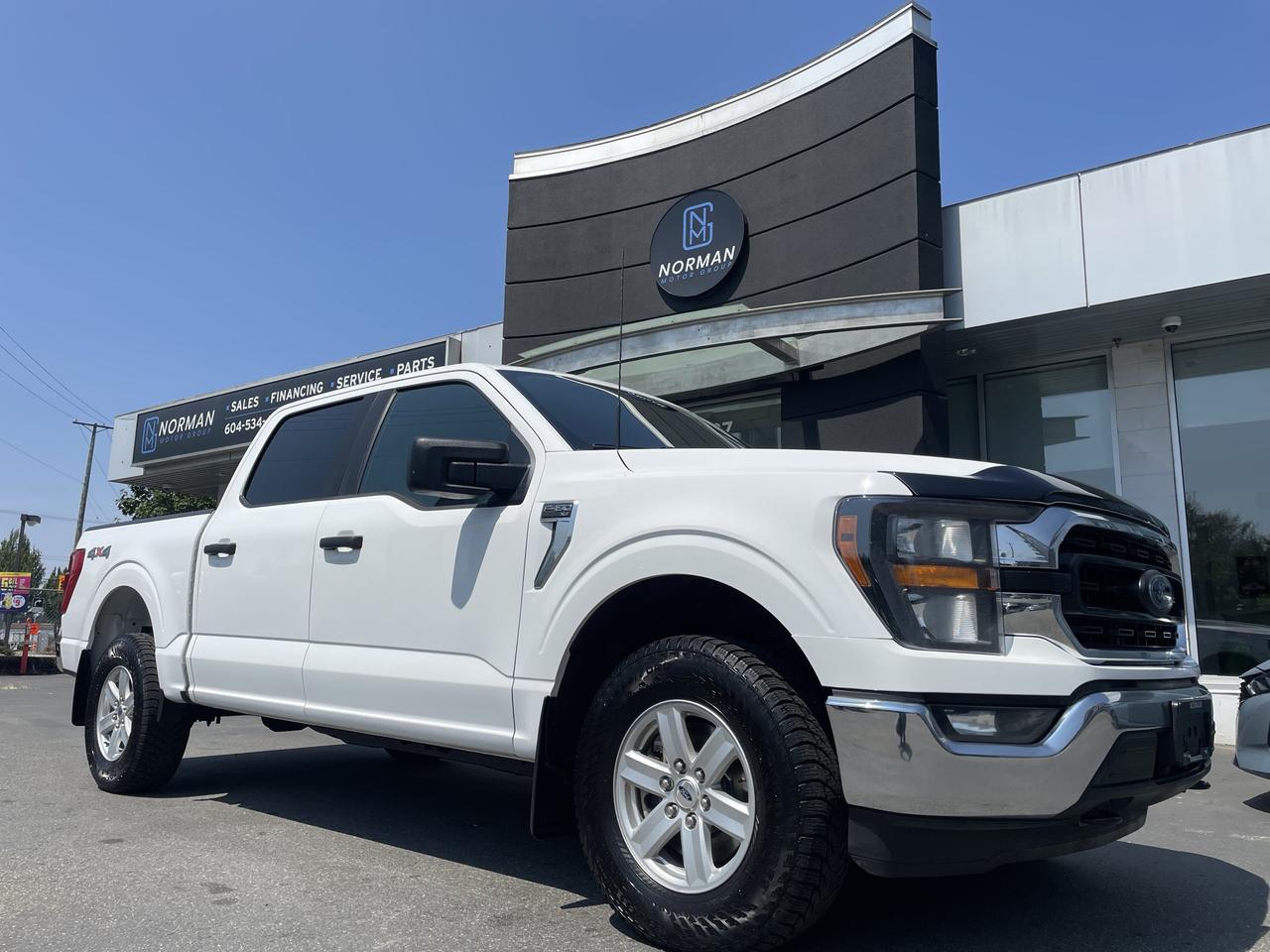 <p>Completely Reconditioned. Brand New front & Rear brakes, FULLY serviced ready to go! NAVIGATION, BED MATT, BEST FUEL EFFICENCY WITH 3.3L V6</p>