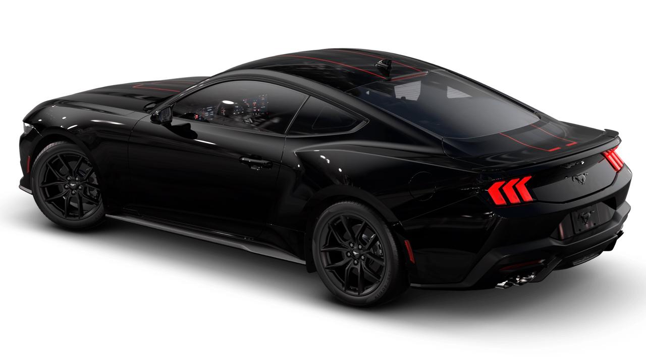 2026 Ford Mustang EcoBoost Fastback Photo1