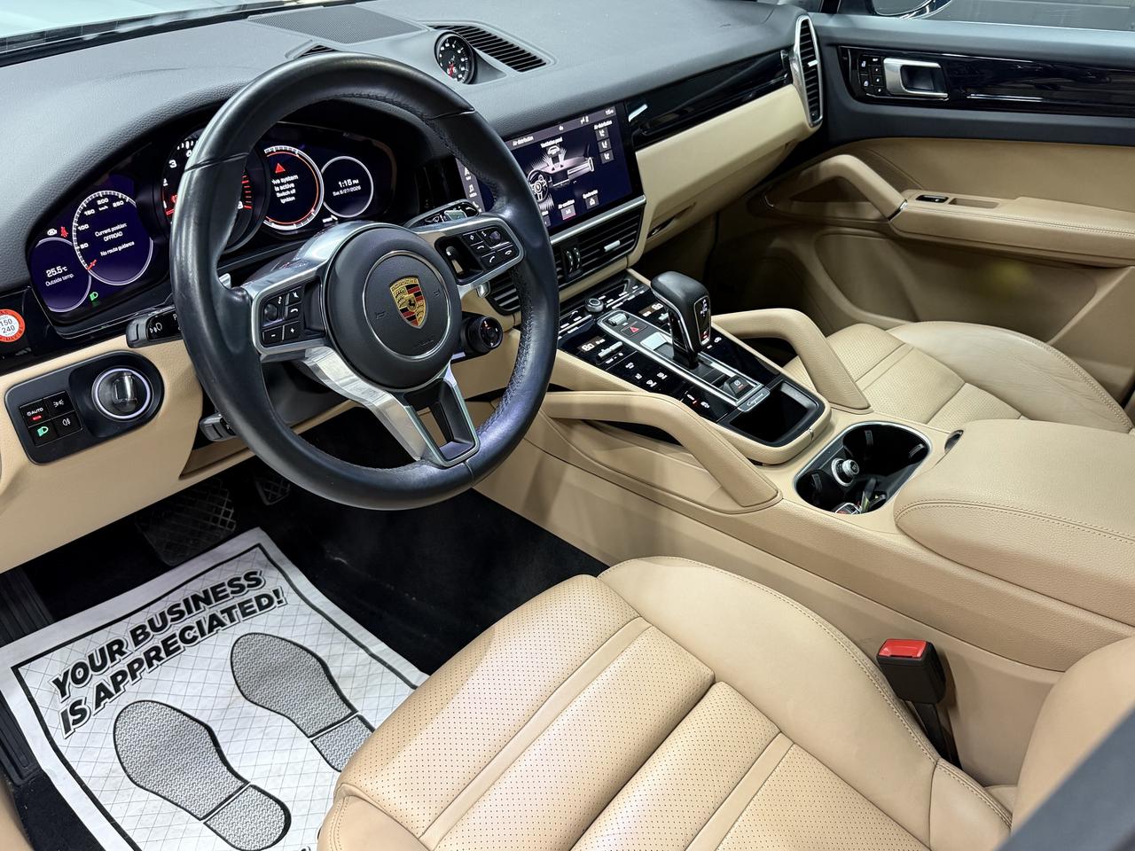 2021 Porsche Cayenne COUPE|SPORT CHRONO&EXHAUST|360CAM|BSM|FCW|PANO Photo