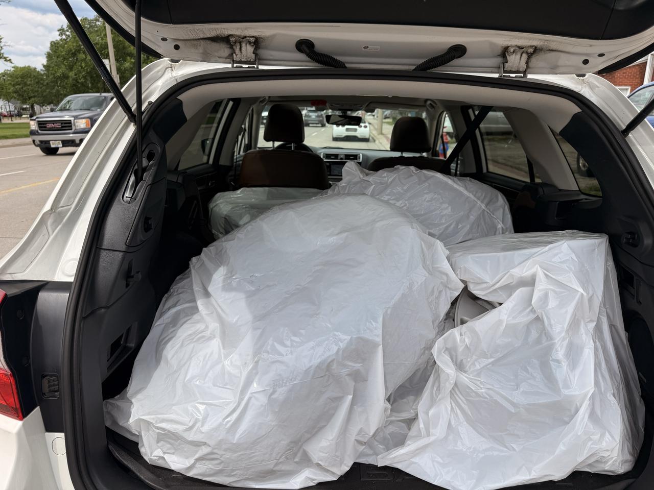 2017 Subaru Outback 5dr Wgn CVT 2.5i Premier w/Tech Pkg Photo