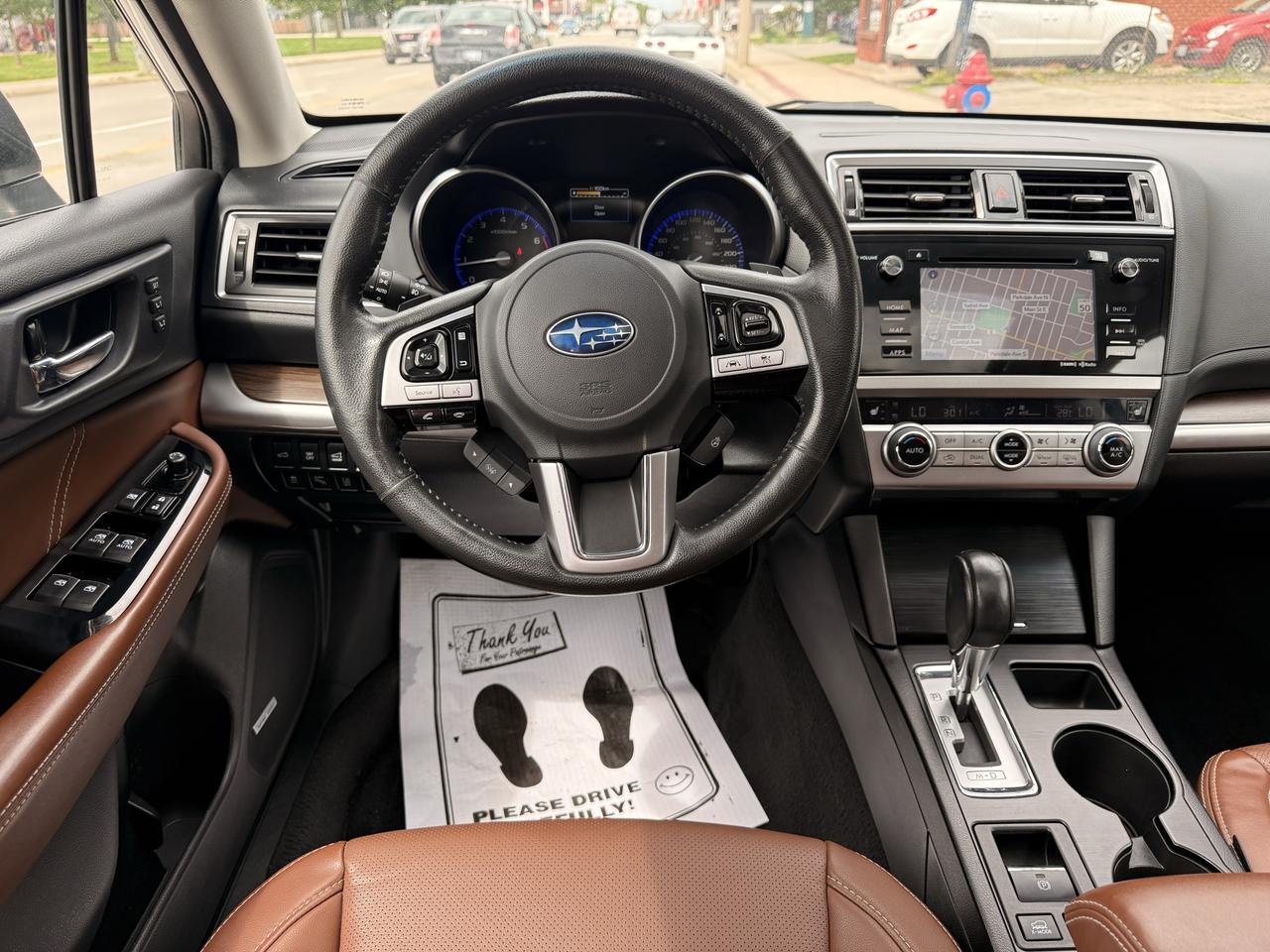 2017 Subaru Outback 5dr Wgn CVT 2.5i Premier w/Tech Pkg Photo