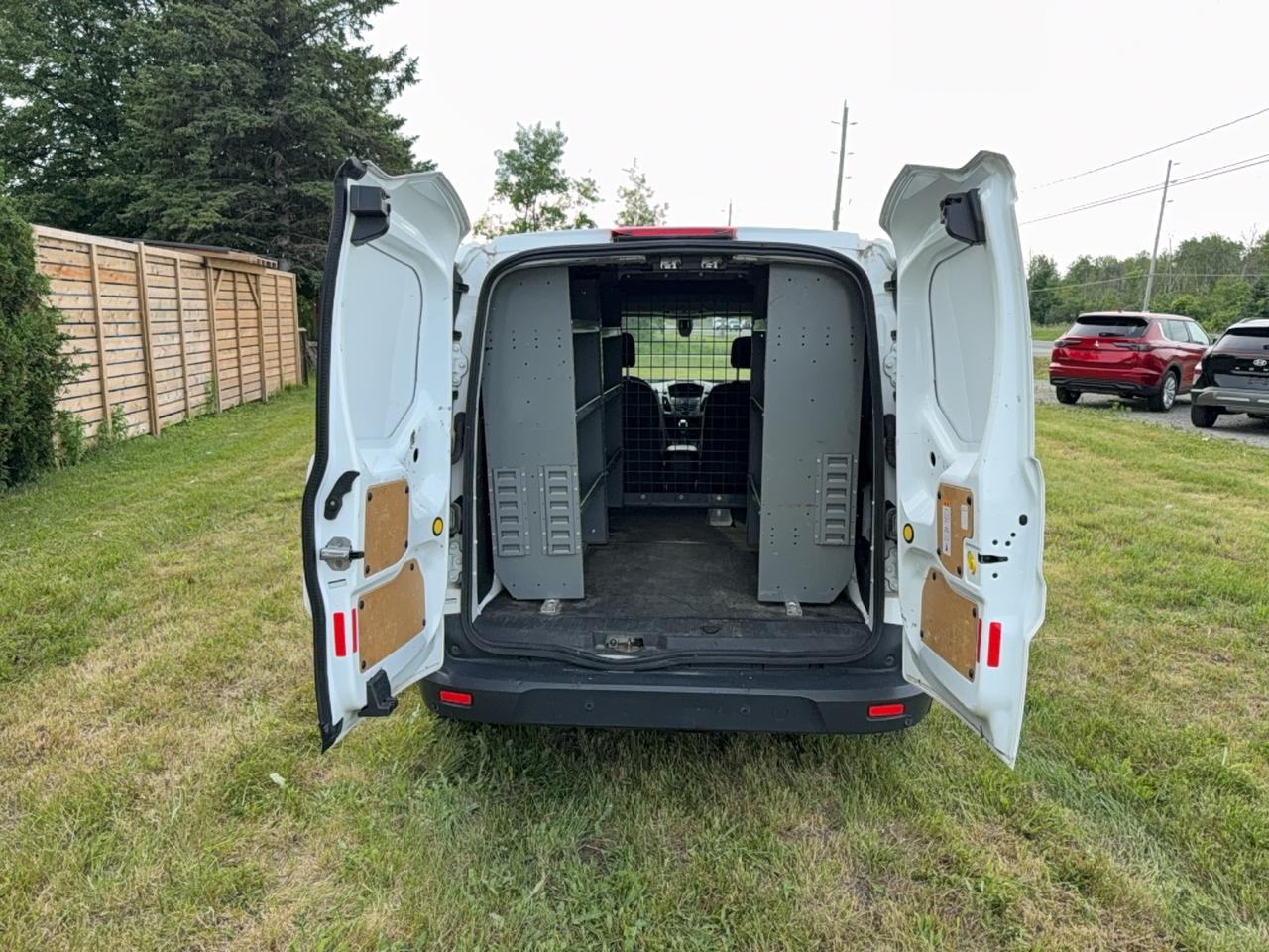 2018 Ford Transit Connect XLT Photo4
