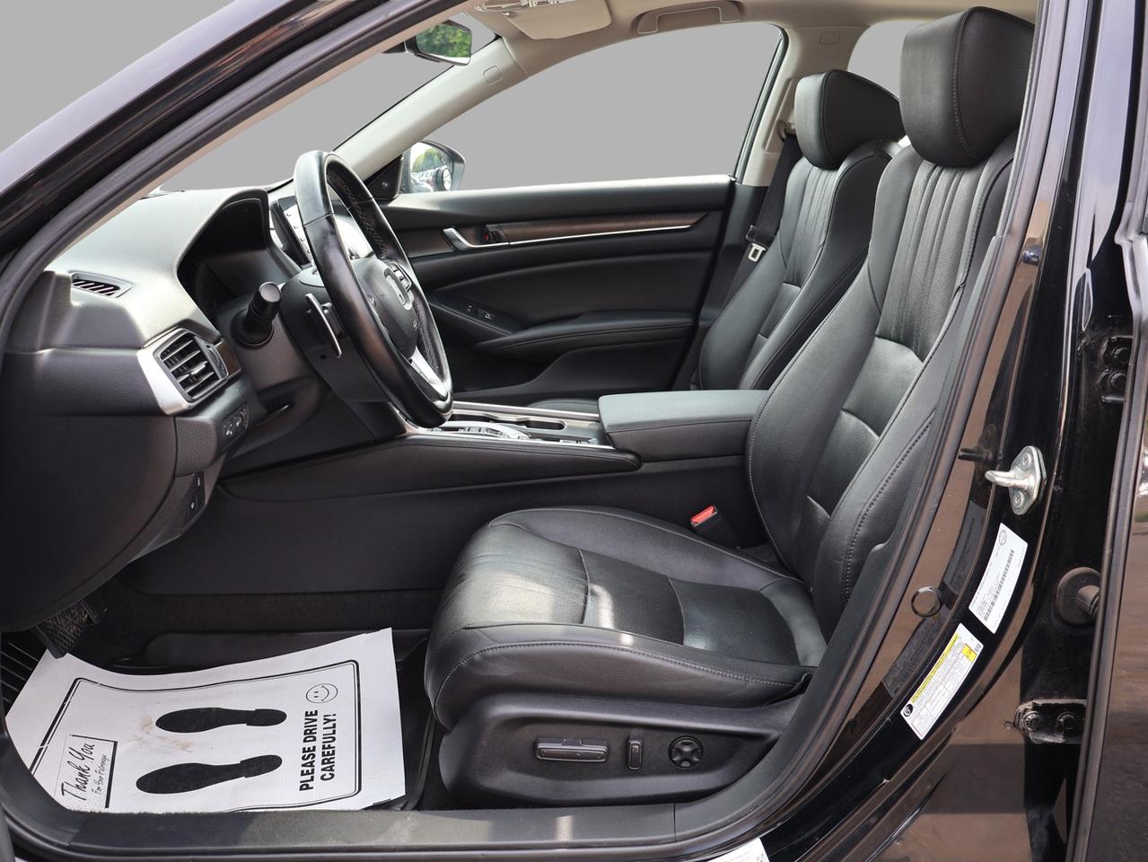 2019 Honda Accord Hybrid TOURING HYBRID CERTIFIED NAV CAMERA HEATED LEATHER SUNROOF P.SENSORS BLUETOOTH ALLLOYS Photo