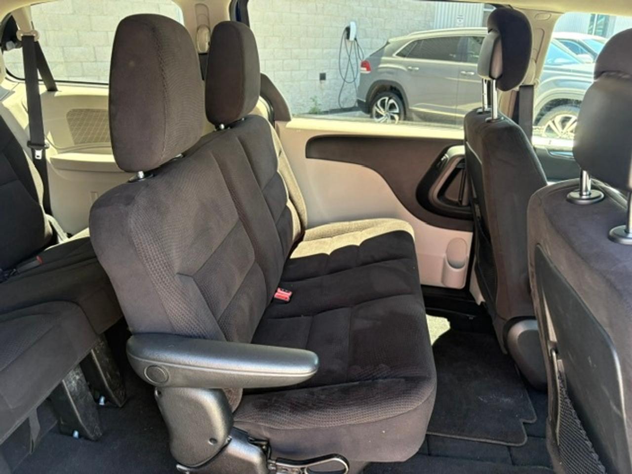 2014 Dodge Grand Caravan SE ONLY 95,000KM-1 OWNER-NO ACCIDENTS-CERTIFIED! Photo