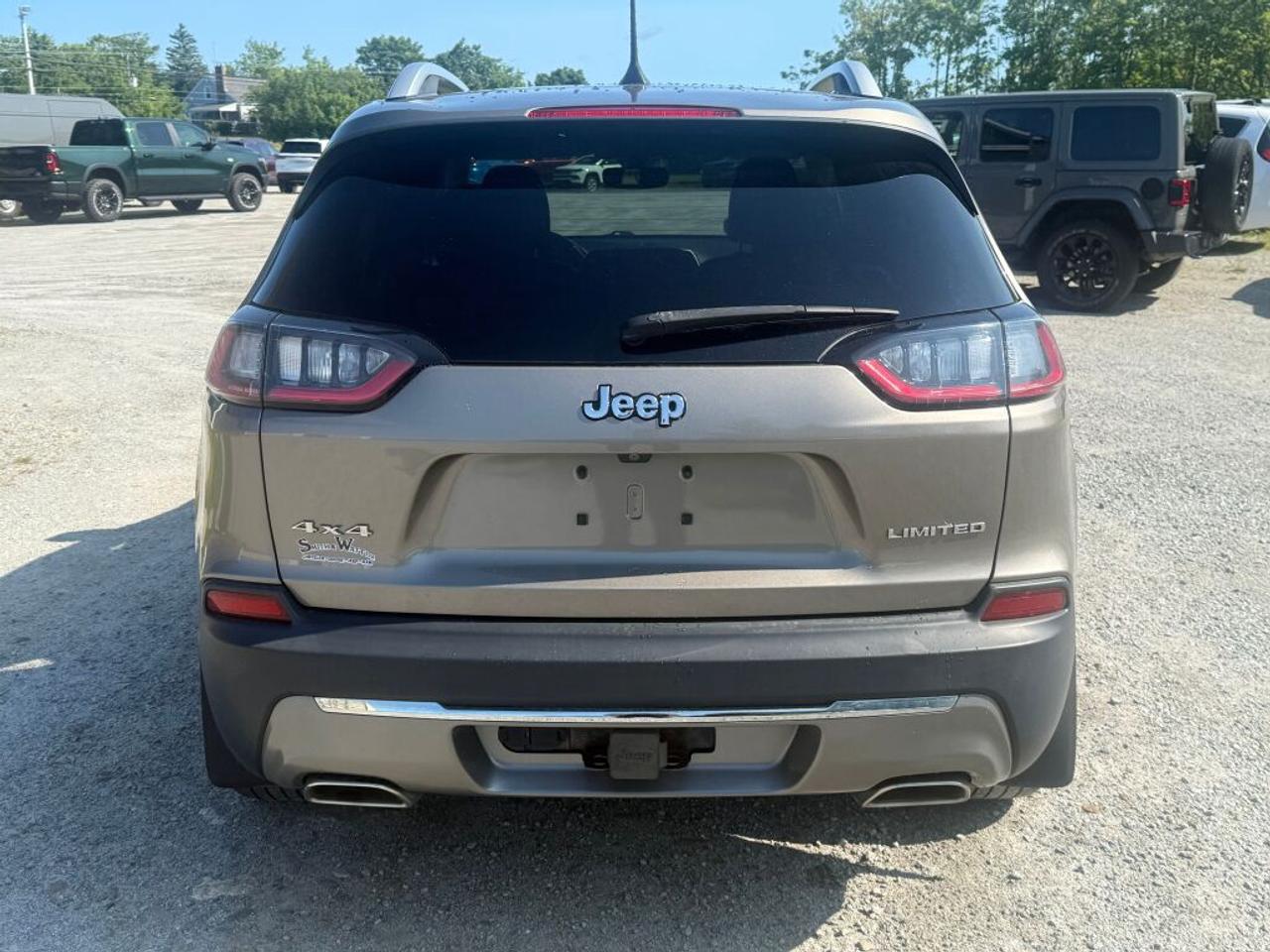 2019 Jeep Cherokee Limited Photo