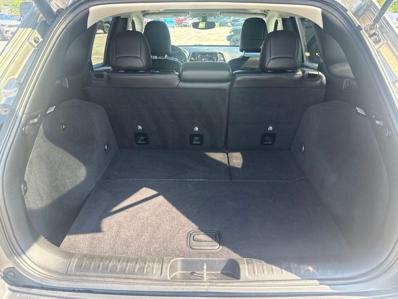 2019 Jeep Cherokee Limited Photo