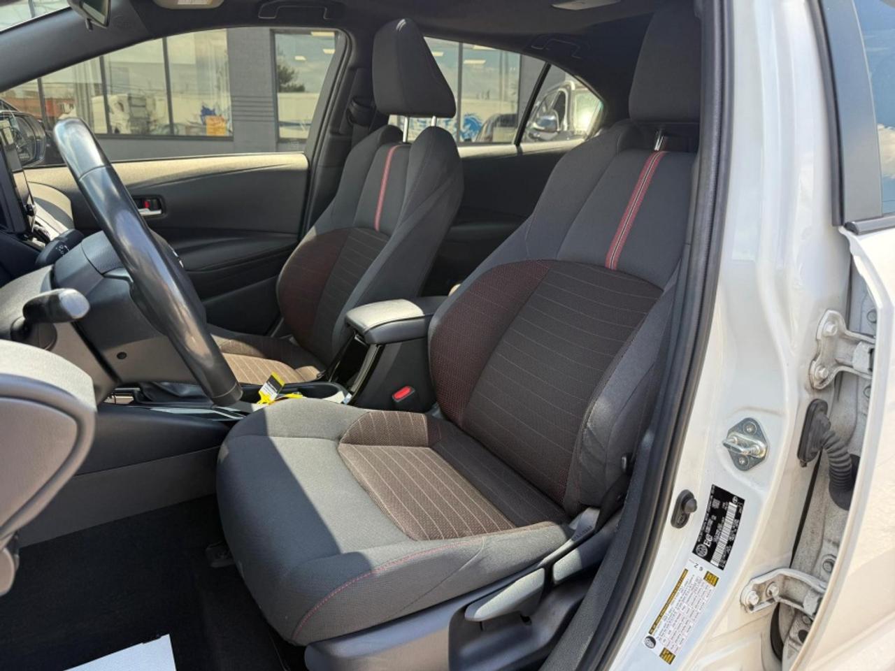 2024 Toyota Corolla Hybrid SE AWD /FULL SERVICE HISTORY /SUNROOF /REAR CAM - Photo #11