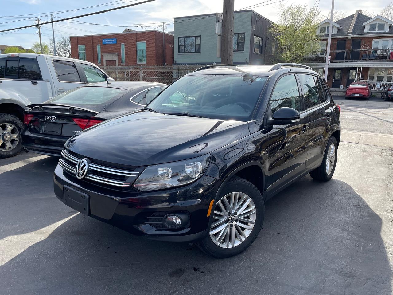 2016 Volkswagen Tiguan Comfortline *AWD, BACKUP CAM, HEATED SEATS* Photo0