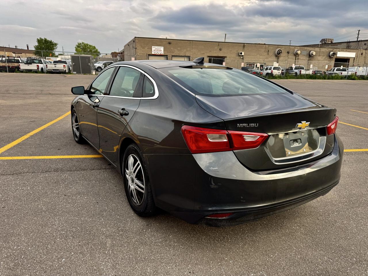 2017 Chevrolet Malibu LT Photo