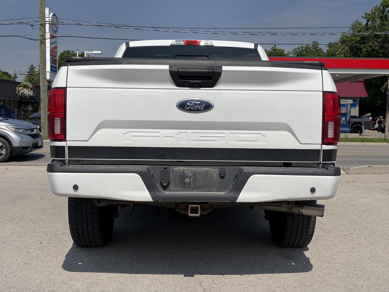 2020 Ford F-150 XLT 4WD SuperCrew 5.5' Box Photo3