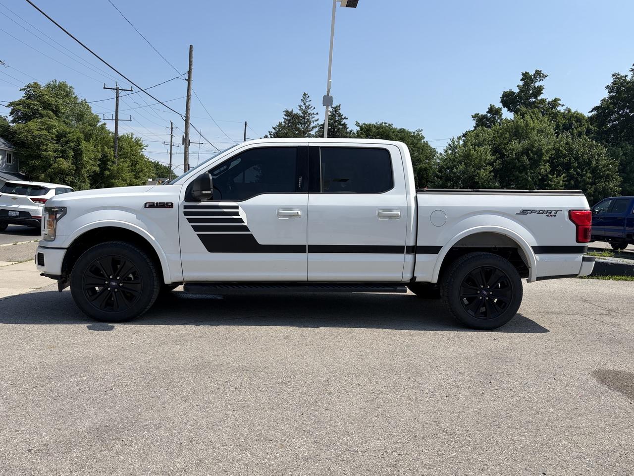 2020 Ford F-150 XLT 4WD SuperCrew 5.5' Box Photo1