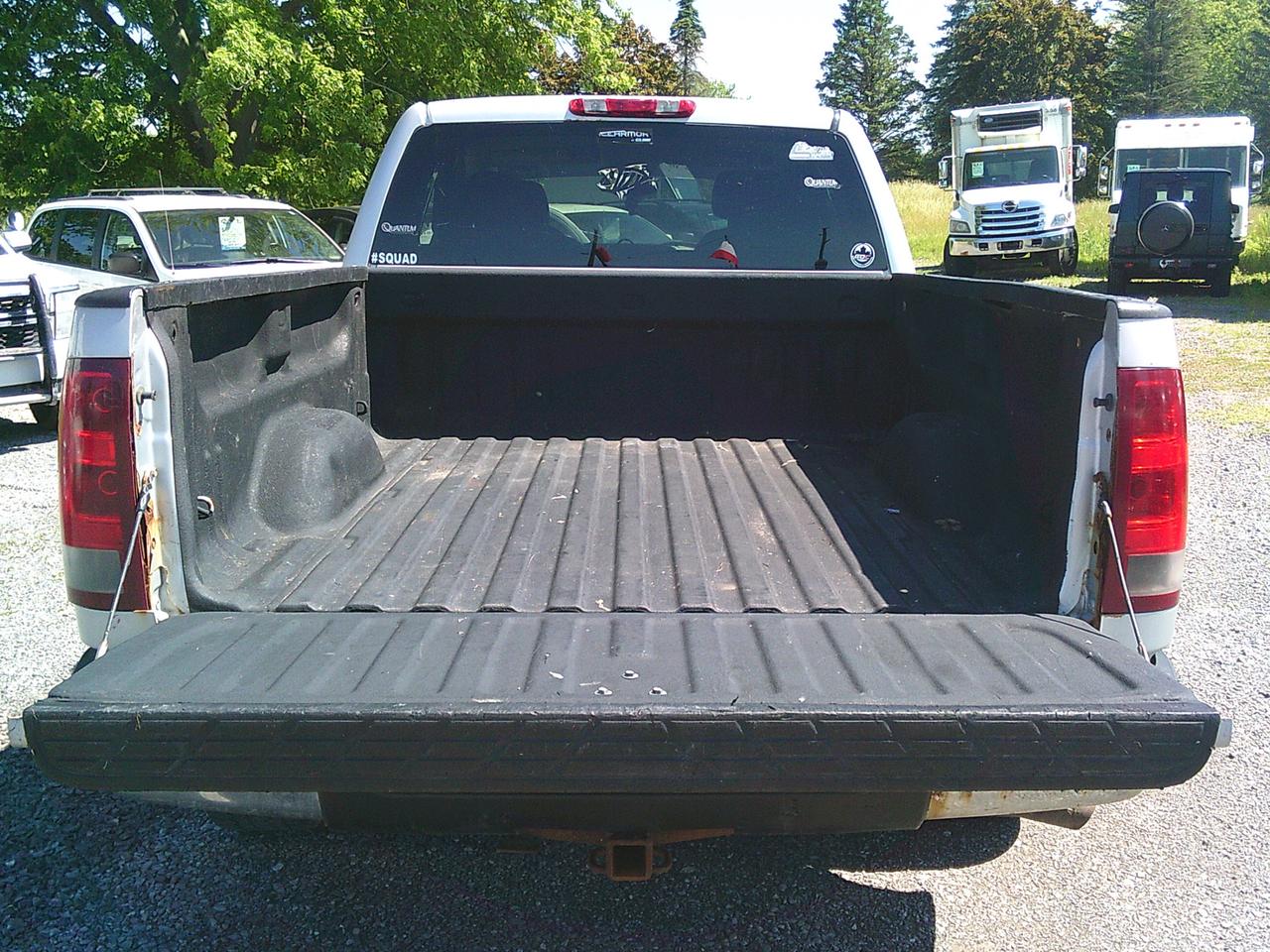 2010 GMC Sierra 1500 2WD Ext Cab 143.5  SLE 6.5 FT Photo