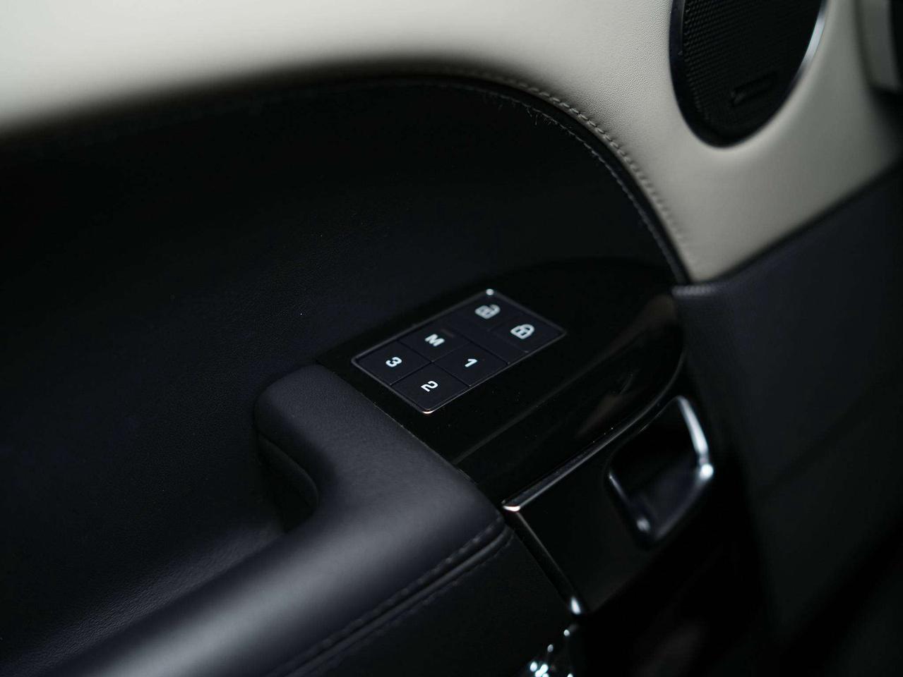 2022 Land Rover Range Rover Sport HST | PANO | MERIDIAN | 21 IN Photo