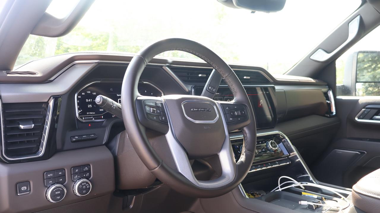 2025 GMC Sierra 2500 HD Denali | Duramax 6.6L Turbo-Diesel | 4WD Photo