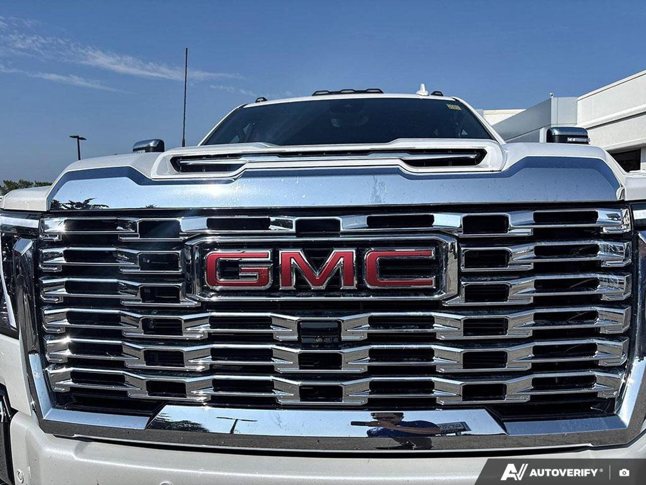 2025 GMC Sierra 2500 HD Denali | Duramax 6.6L Turbo-Diesel | 4WD Photo