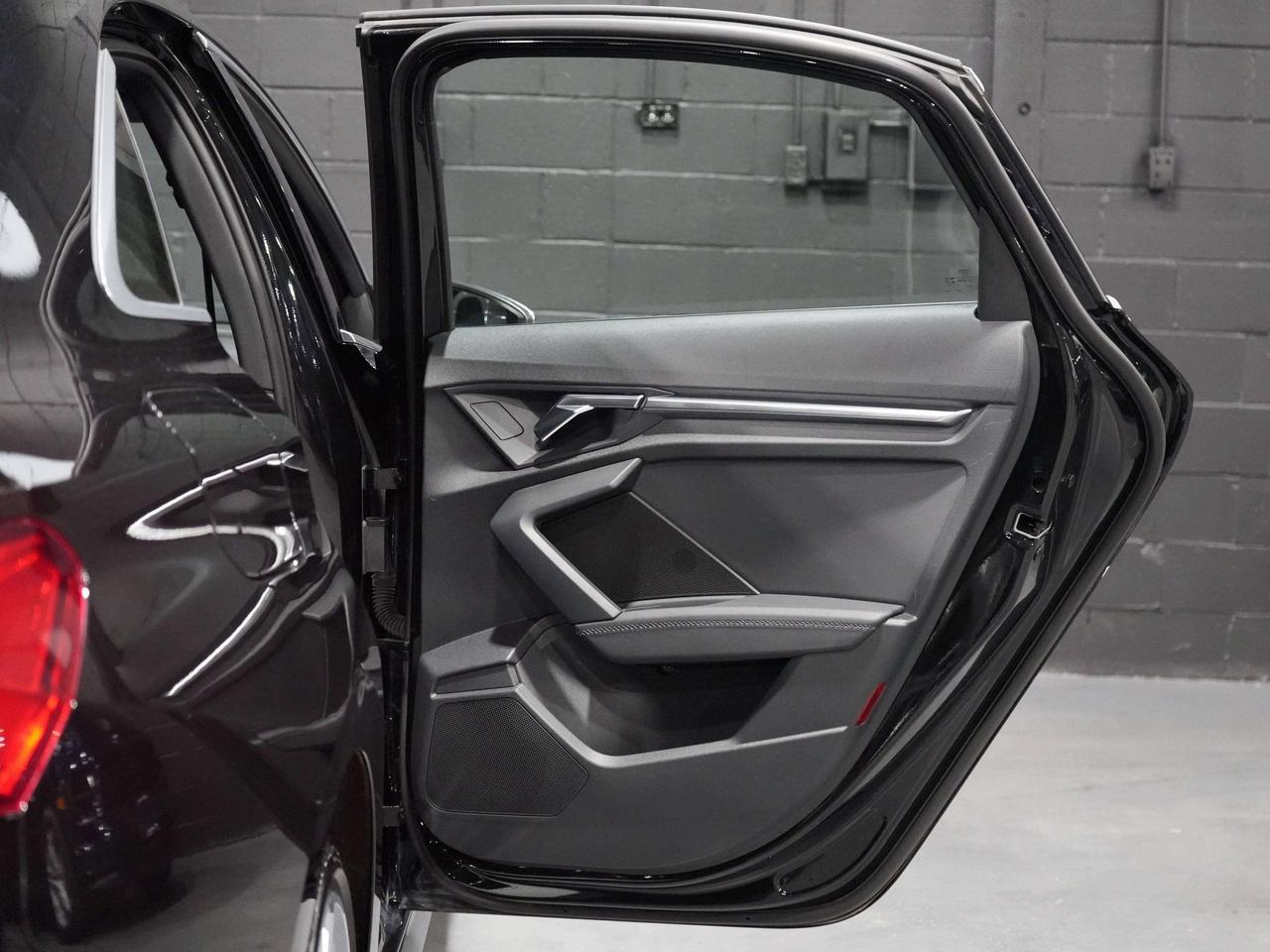2023 Audi S3 Komfort|PANO Photo