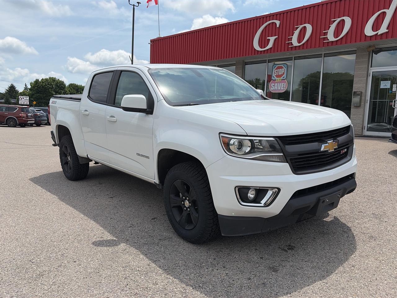 2020 Chevrolet Colorado 4WD Z71, REMOTE START, BACK UP CAM, HEATED CLOTH! Photo