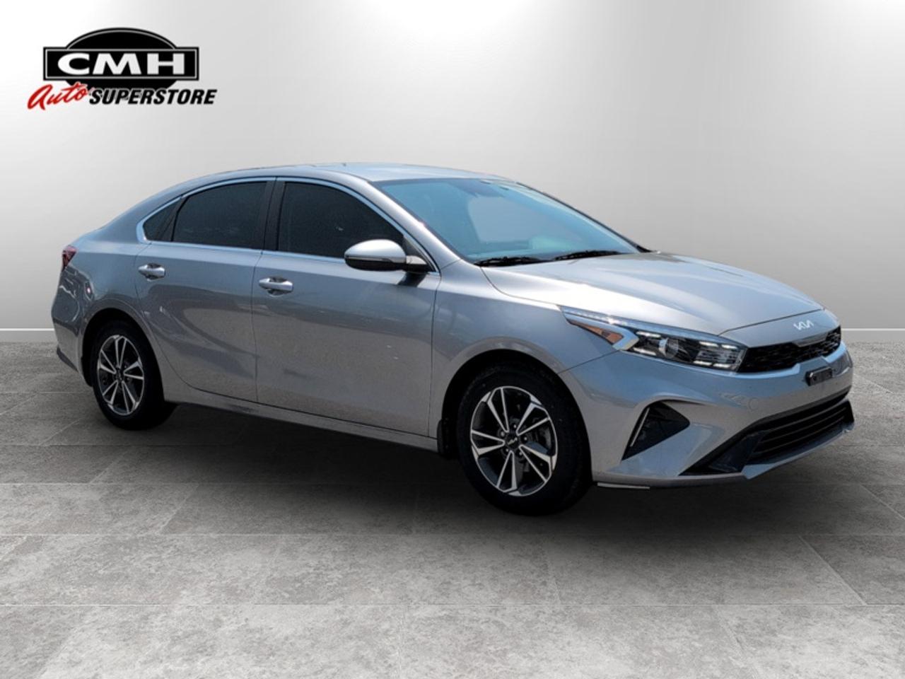 2023 Kia Forte EX Photo