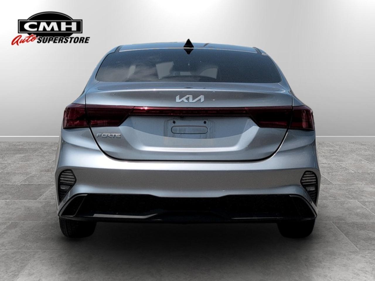 2023 Kia Forte EX Photo