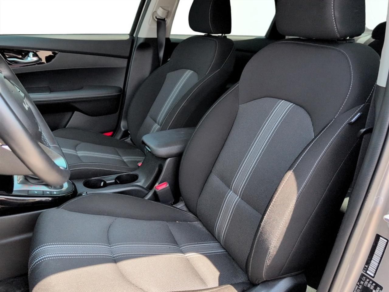 2023 Kia Forte EX Photo