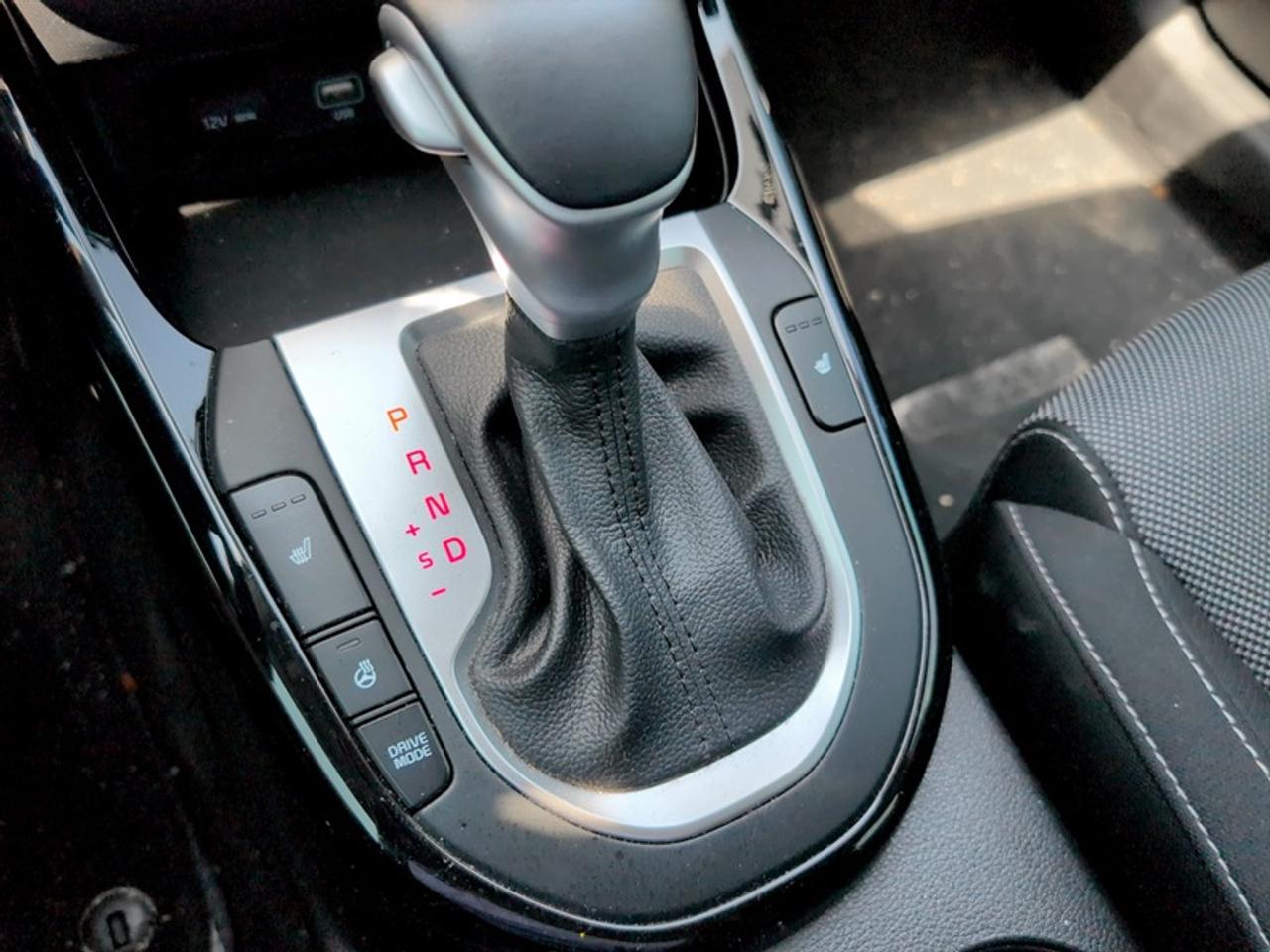 2023 Kia Forte EX Photo