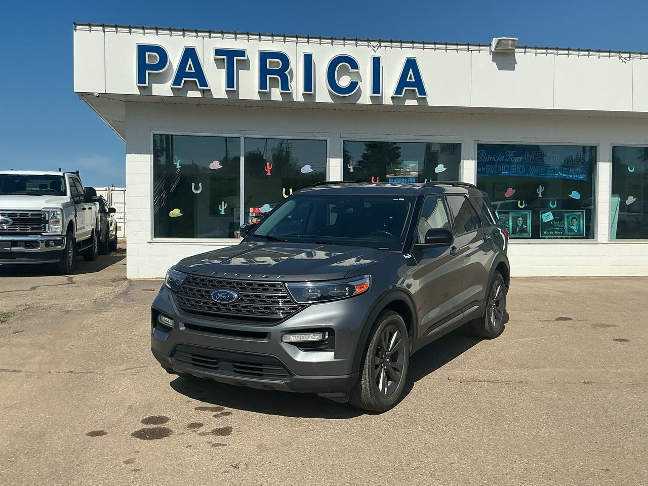Used 2022 Ford Explorer XLT for sale in Manning, AB